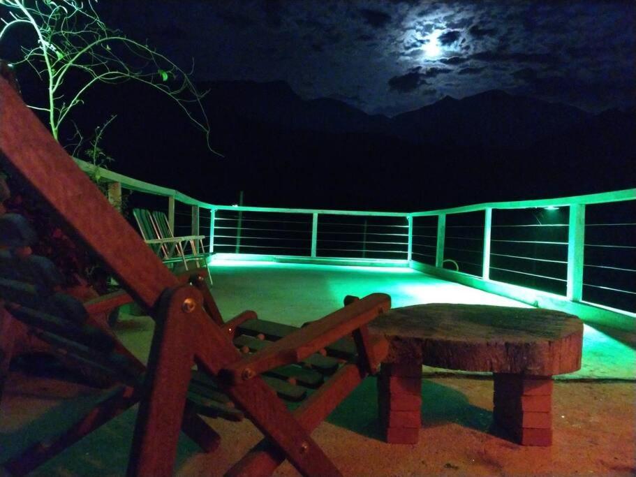 Chalé Bangalo Proximo Ao Parque *